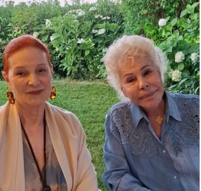 Donatella Girombelli con Ornella Vanoni, sua amica da tanti anni