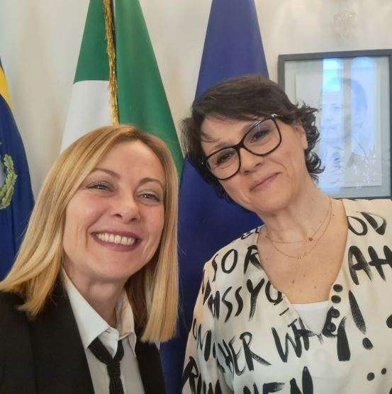 Mirna Mastronardi con la presidente Giorgia Meloni