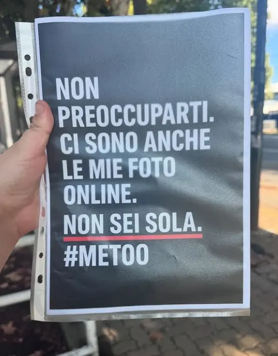 Uno dei volantini diffusi a Torino
