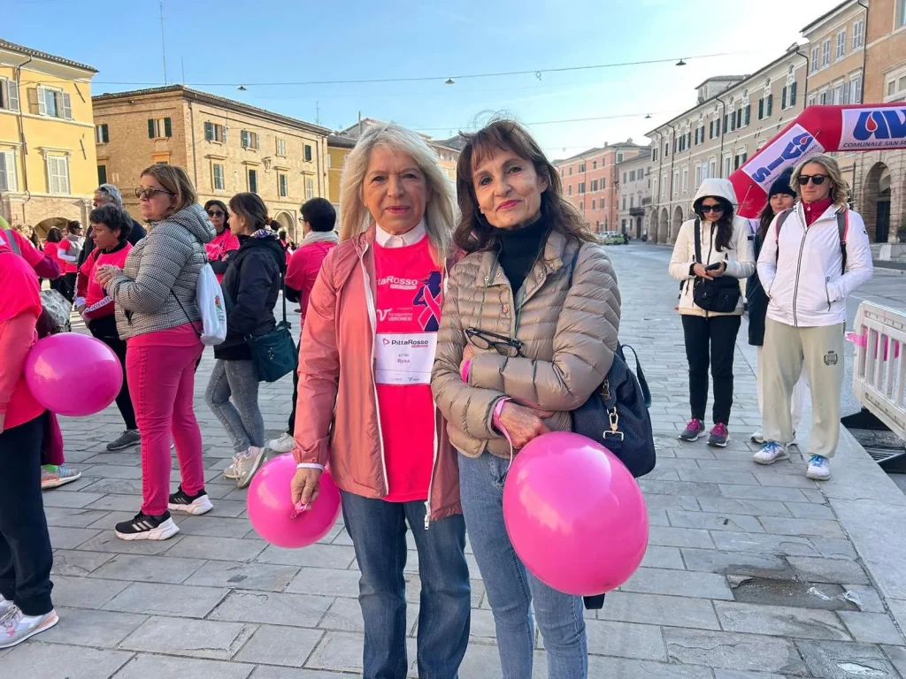 L'oncologa Alberta Ferretti con la sindaca di San Severino Rosa Piermattei