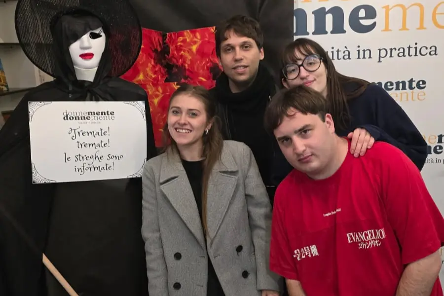Streghe nella redazione di Donnemente