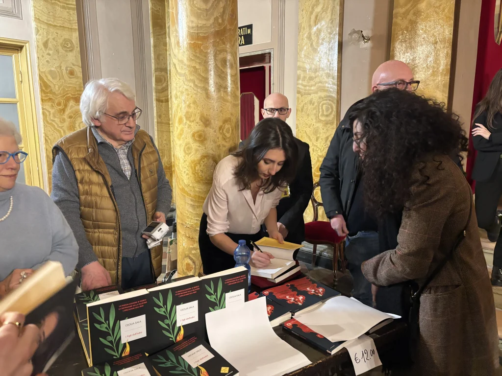 Cecilia Sala al teatro Gentile di Fabriano