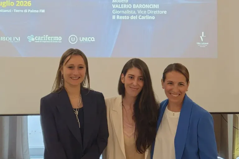 Beatrice Beleggia, Jessica Silenzi e Lucilla Steca durante il talk promosso da Confindustria Fermo