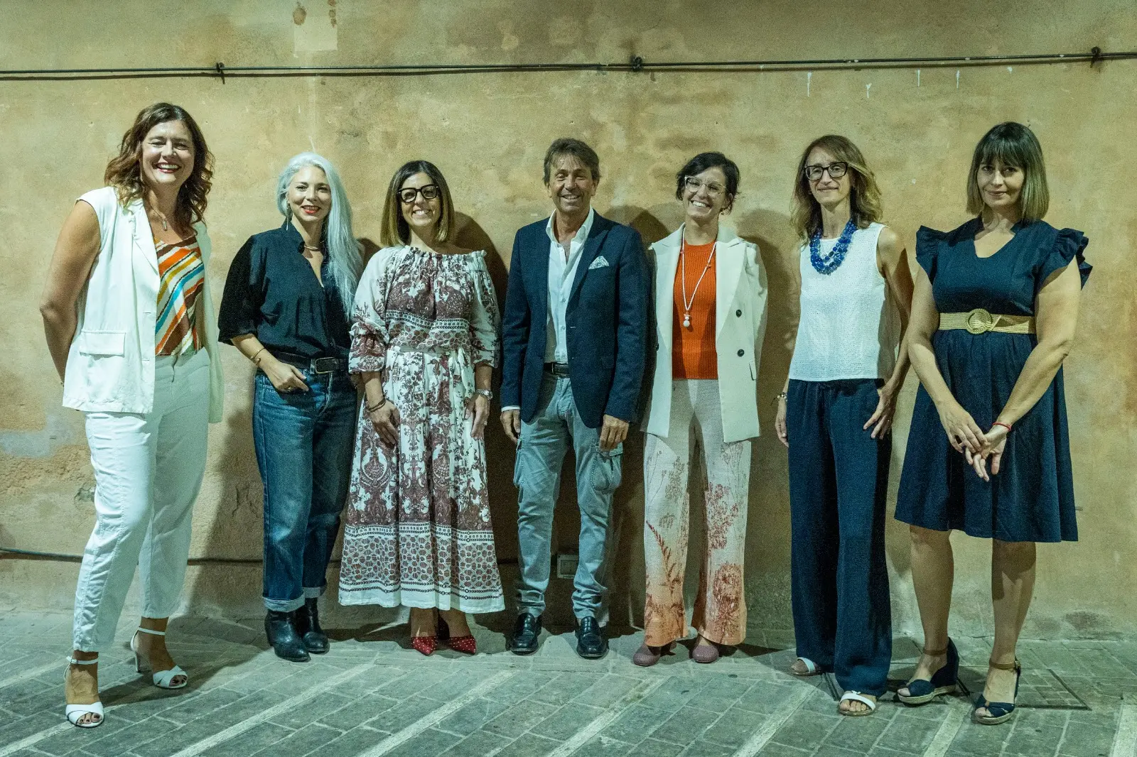 Donnemente Live: da sinisrea Alessandra Pierini, l'imprenditrice Daniela Diletti (La Marchigiana), la ginecologa Francesca orici, il presidente della Pro loco di Macerata Gianni Pigliapoco, la private banker cecilia pasquali, Silvia Alessandrini Calisti e Daniela Zepponi (foto Massimo Zanconi)