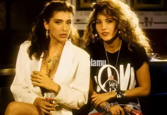 Jo Squillo e Sabrina Salerno cantavano "Siamo donne... oltre le gambe c'è di più"