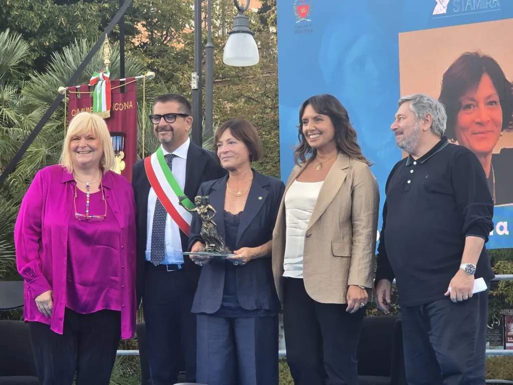 Premio Stamira a Cinzia Nicolini
